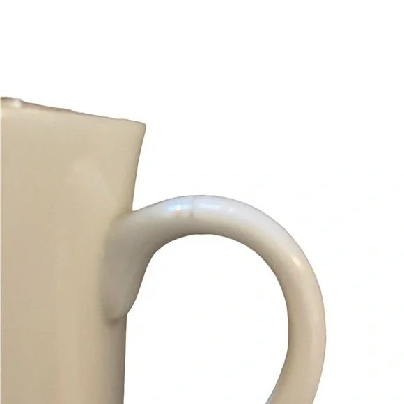 Otigiri white porcelain kitten and ballet slipper mug - Picture 6 of 7